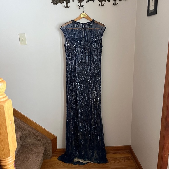 Tony Bowls Beaded Mermaid Evening Gown - Picture 3 of 14